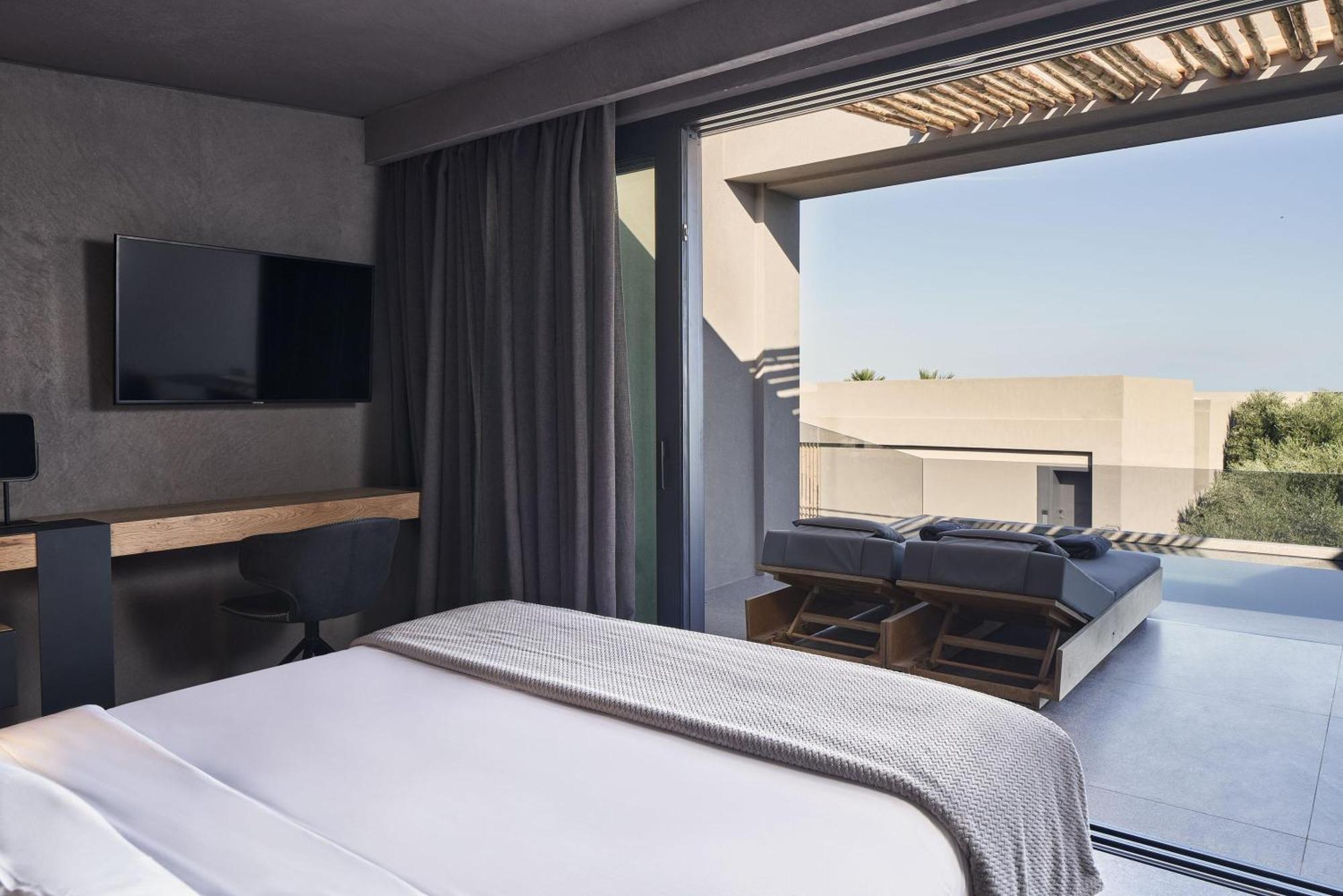Premier Suite with Pool